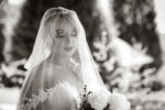 041_Bride-in-an-Irish-Garden