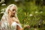 048_Bride-in-an-Irish-Garden